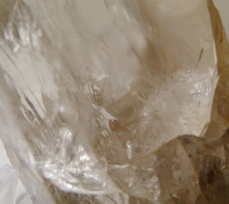 水晶　原石　内包物 ヒマラヤ水晶原石特殊内包物041 幻のカイヤナイトインクォーツ